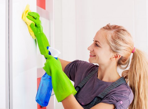 Professional one off cleaning in a Greenwich home with detailed room cleaning